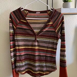 No Boundaries Brown and Red Ribbed Buttoned Blouse